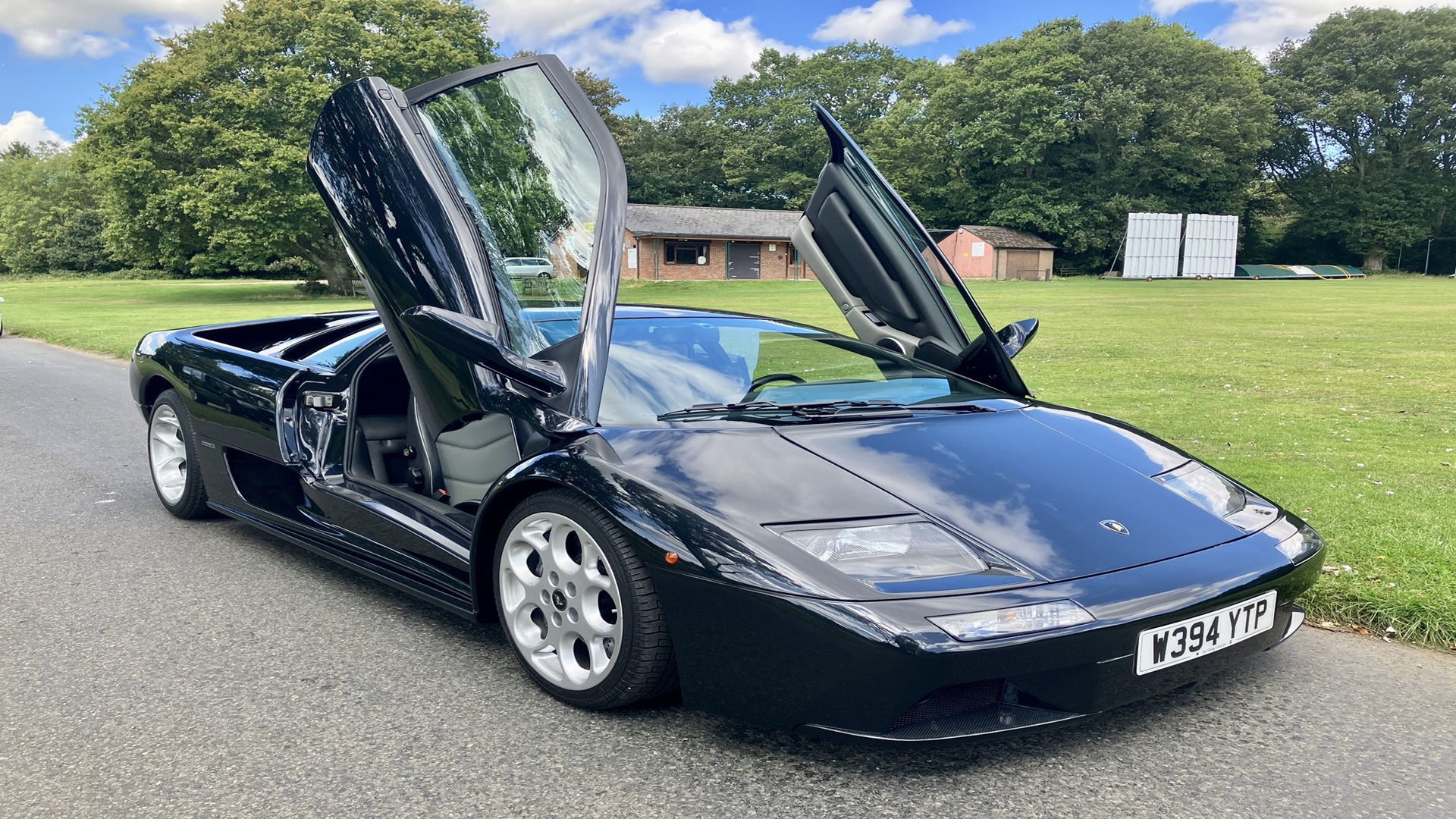 Hình nền máy tính Lamborghini Diablo 43