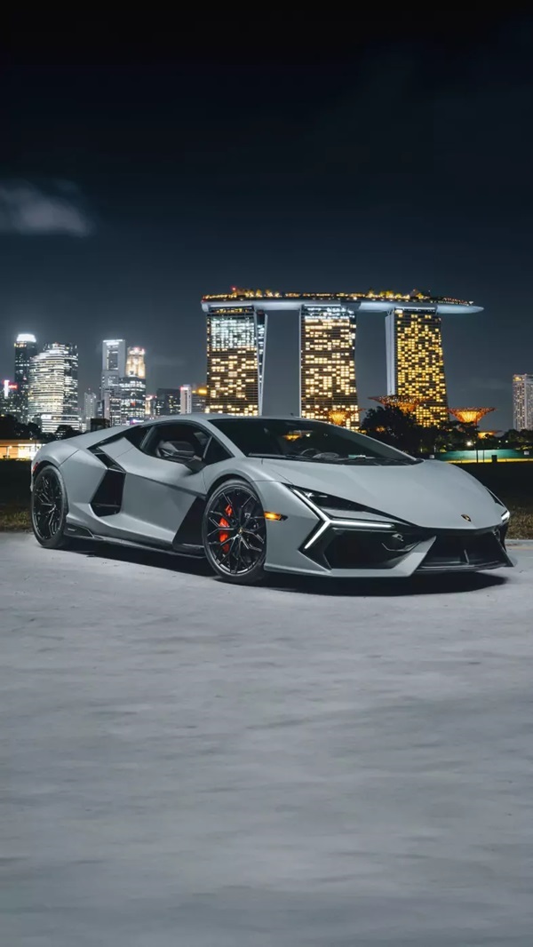 Hình nền Lamborghini Revuelto 18